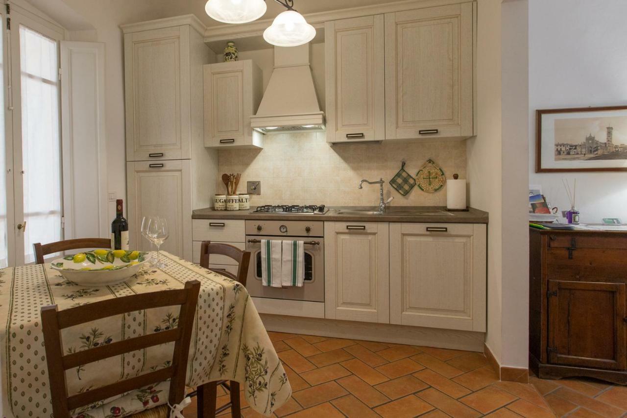 Datini Apartment Прато Екстер'єр фото