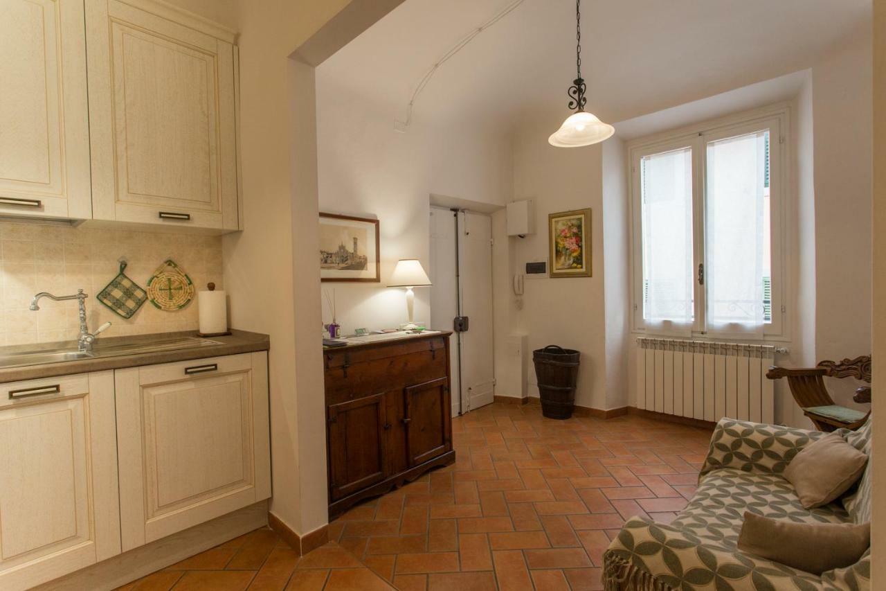 Datini Apartment Прато Екстер'єр фото